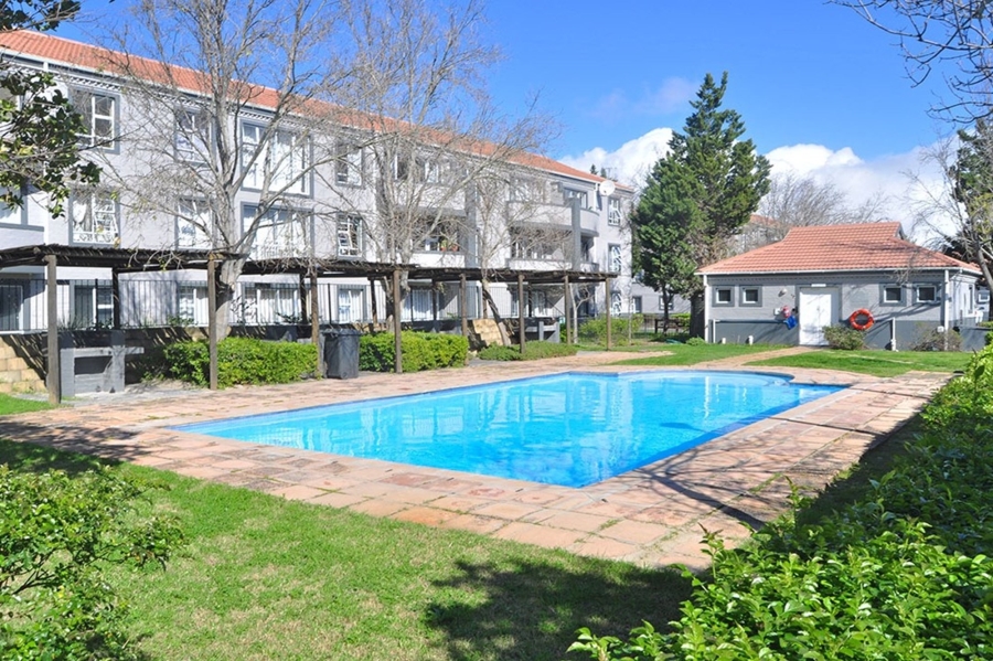 To Let 2 Bedroom Property for Rent in Pinelands Western Cape